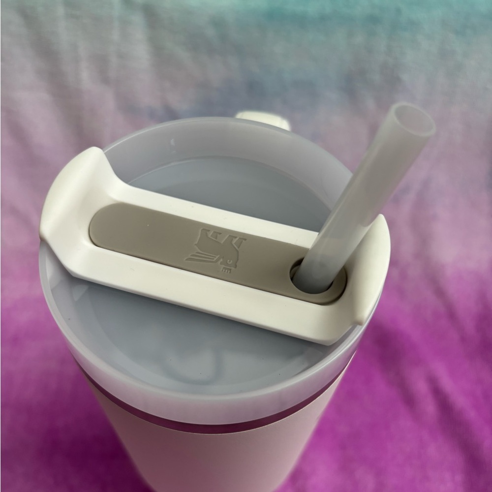Stanley Frost White Tumbler - Picture 4 of 6